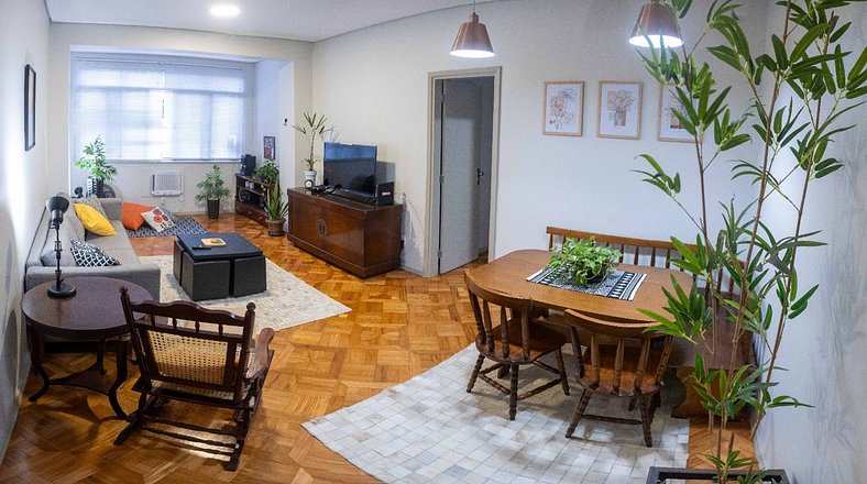 Lindo apartamento no coração de Copacabana